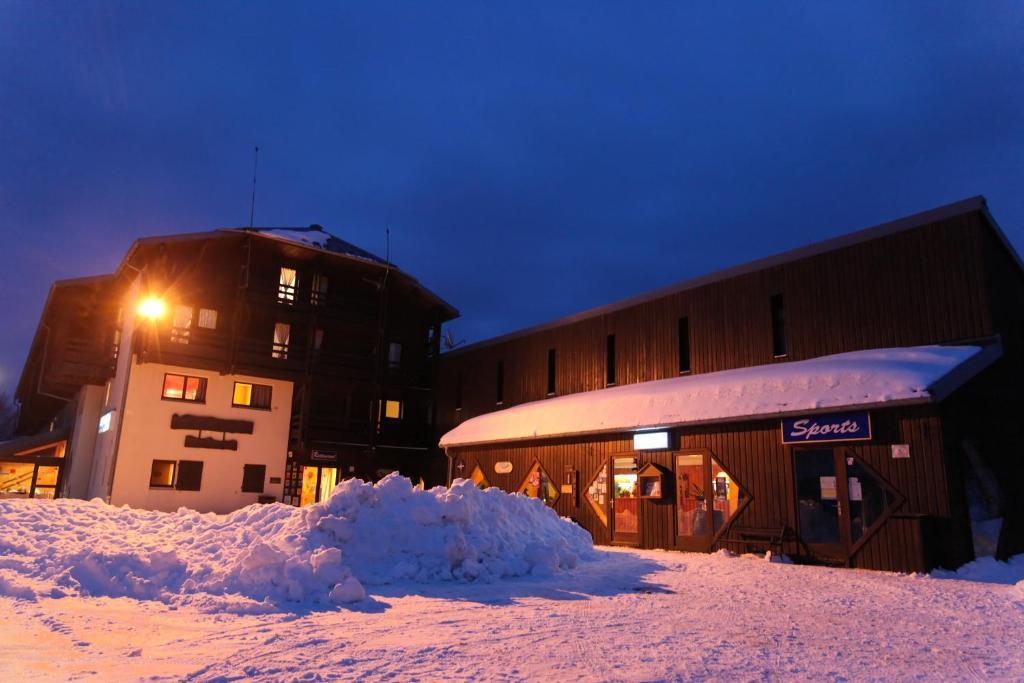 Hotel Le Grand Chalet Foncine-le-Haut Екстер'єр фото